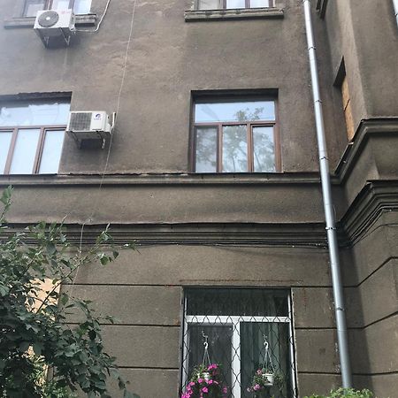 2-Х Квартира Поруч З Сумською, Госпіталь, Парк Центральний Charkiw Exterior foto